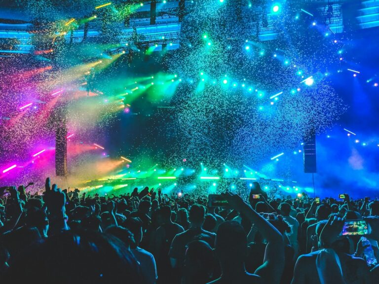 KAIP GREITAI TOBULĖTI ŠOKIŲ FESTIVALIO METU?